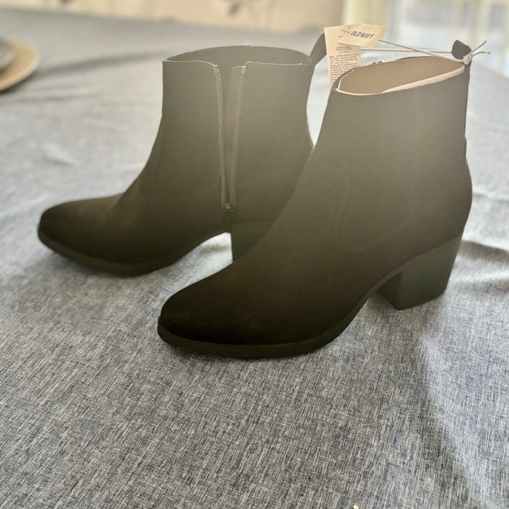 Old Navy Western Bootie - Picture 2 of 4